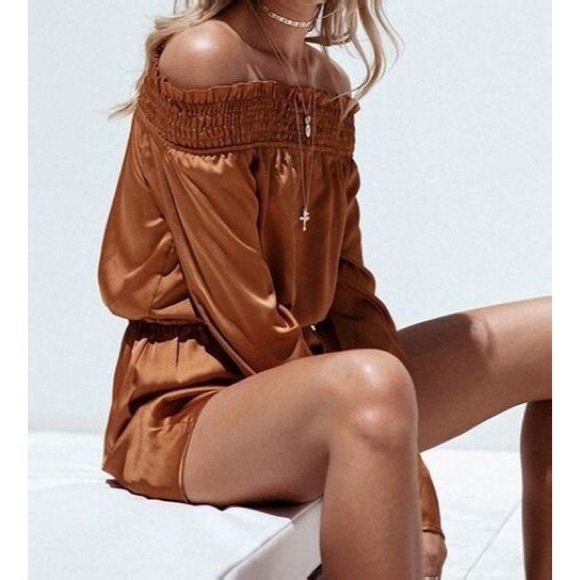 Sabo Skirt Bronze Gold Color Off Shoulder Romper - Picture 2 of 11